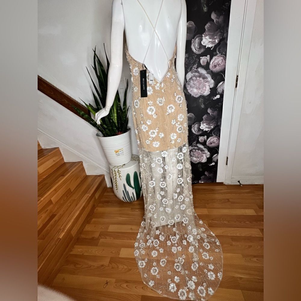 ELLIATT RETUSA GOWN - Picture 9 of 10